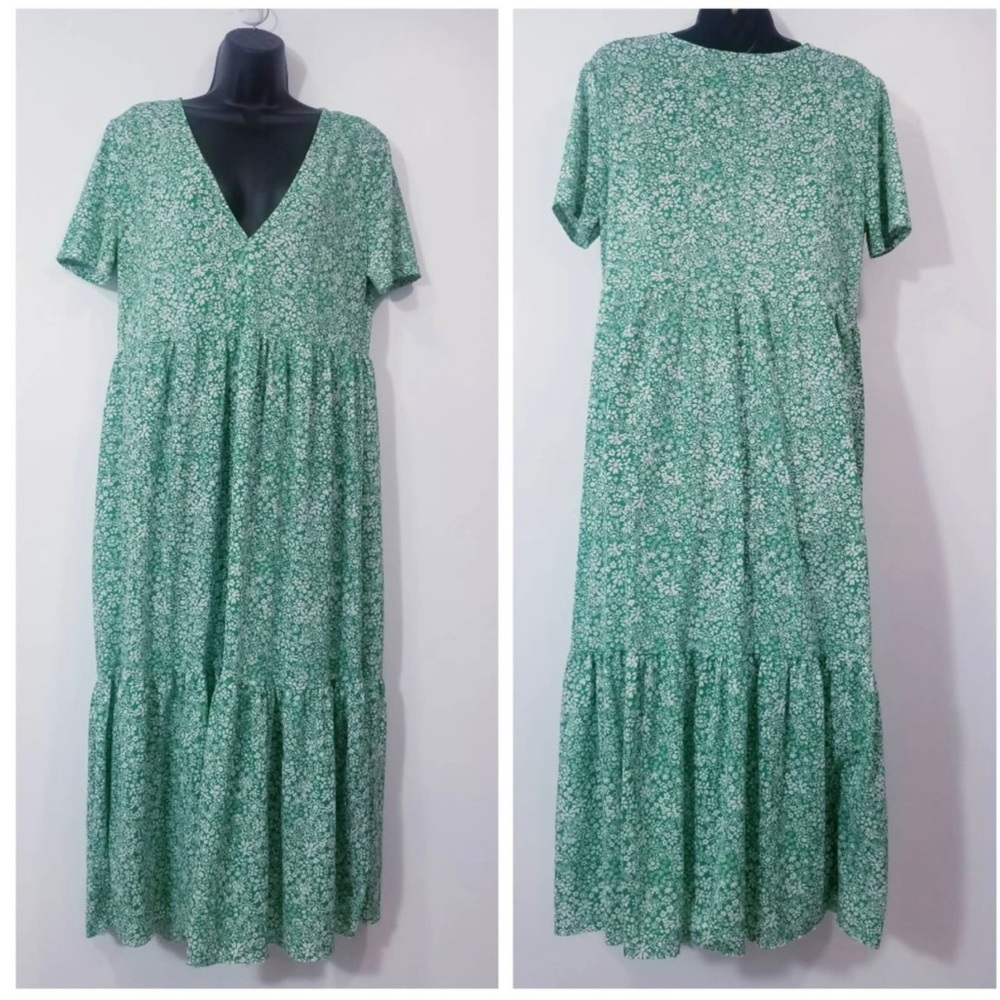 Zara Green and White Floral MIDI Sundress Size M